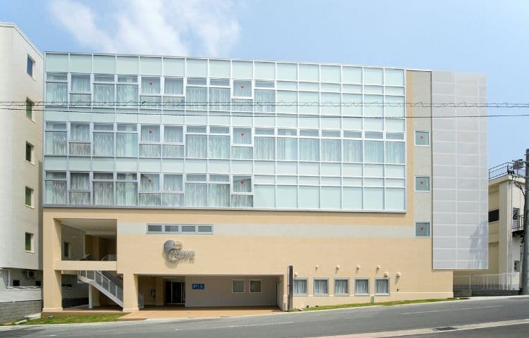 なりもとレディースホスピタル